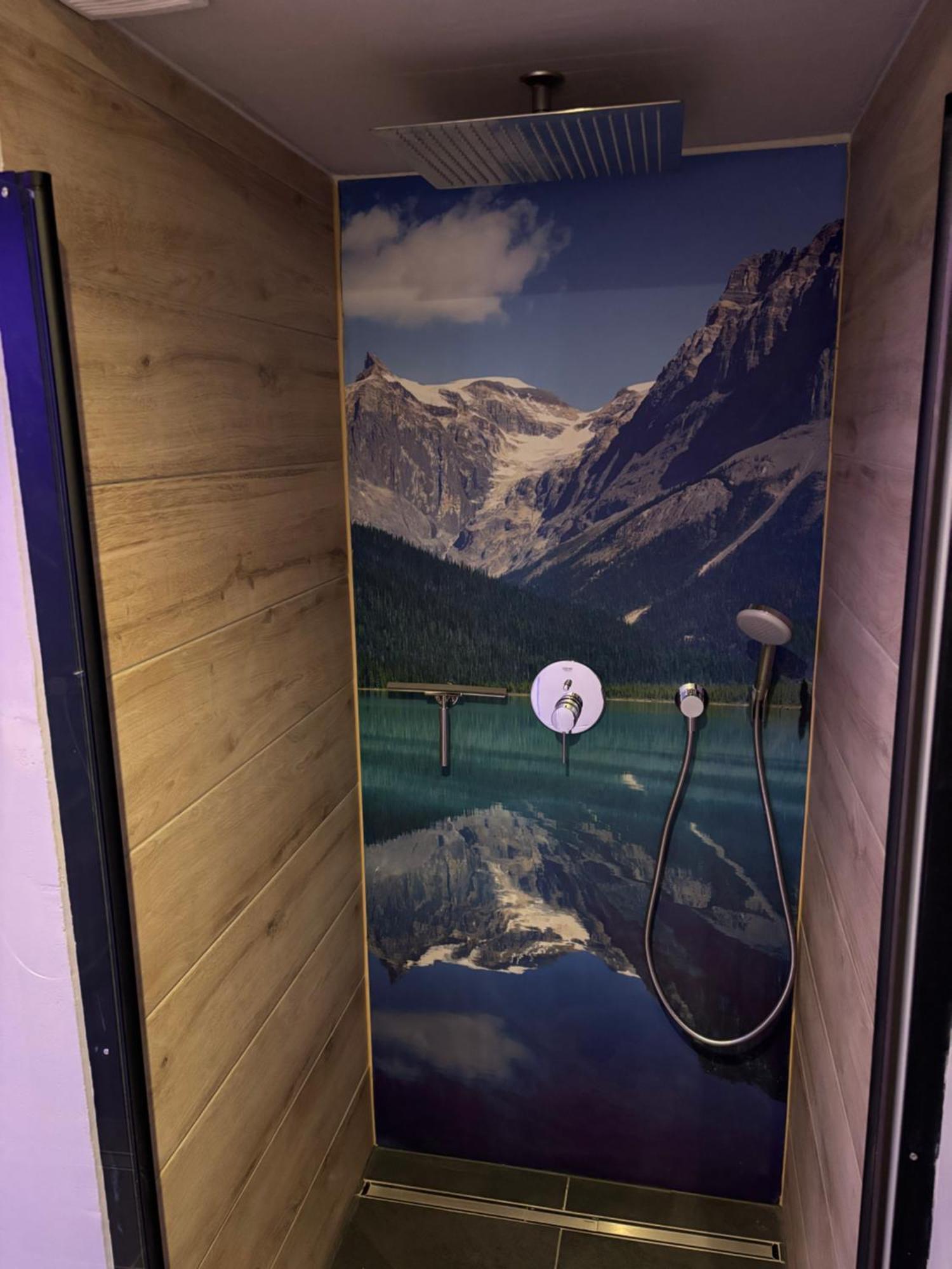 Spring Inn Apartments Meiringen Ngoại thất bức ảnh