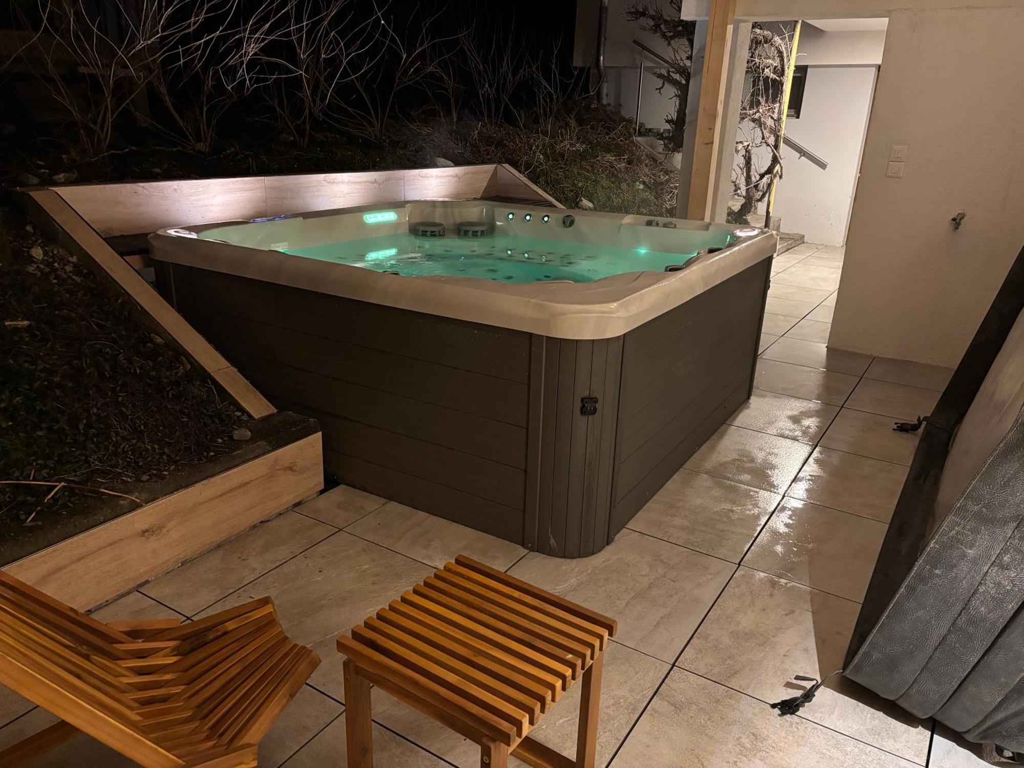 Spring Inn Apartments Meiringen Ngoại thất bức ảnh